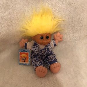 troll doll